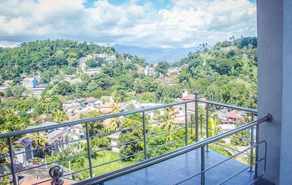 Blinkbonnie Inn Kandy Quarto foto