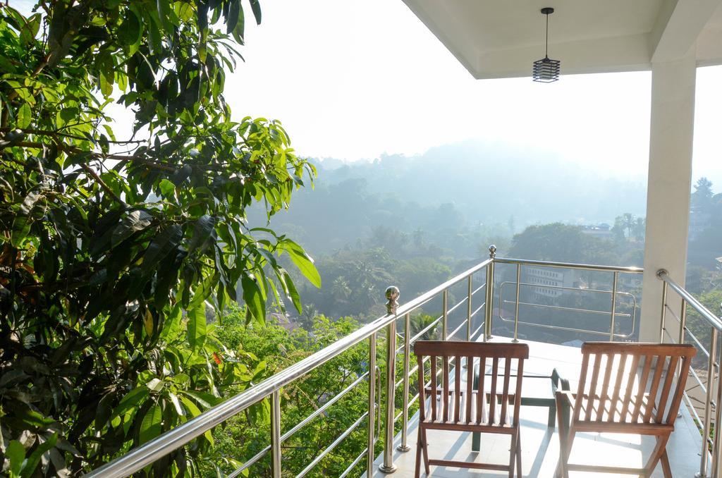 Blinkbonnie Inn Kandy Exterior foto